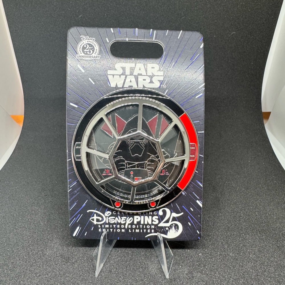 Disney Star Wars kyloren pin